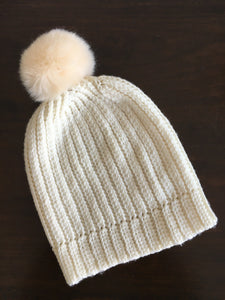Winter Poms slouch with pom